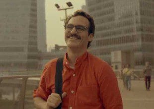 joaquin-phoenix-falls-in-love-with-an-operating-system-in-new-spike-jonze-movie-her